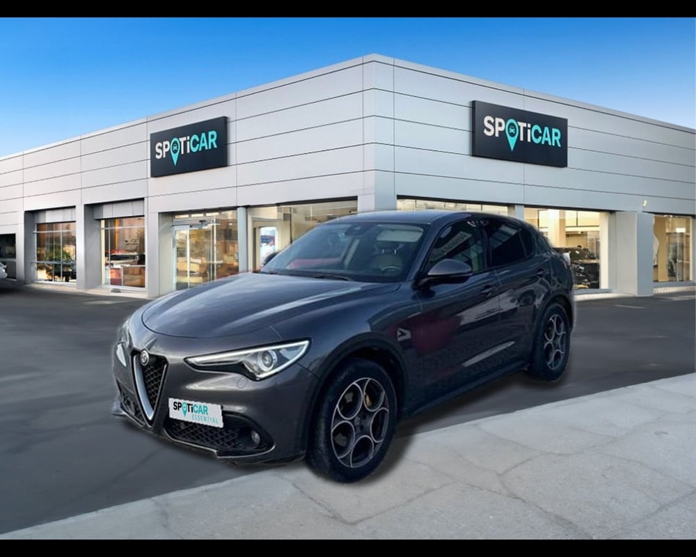 Alfa Romeo Stelvio usata a Lucca