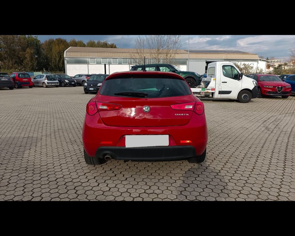 Alfa Romeo Giulietta usata a Lucca (6)