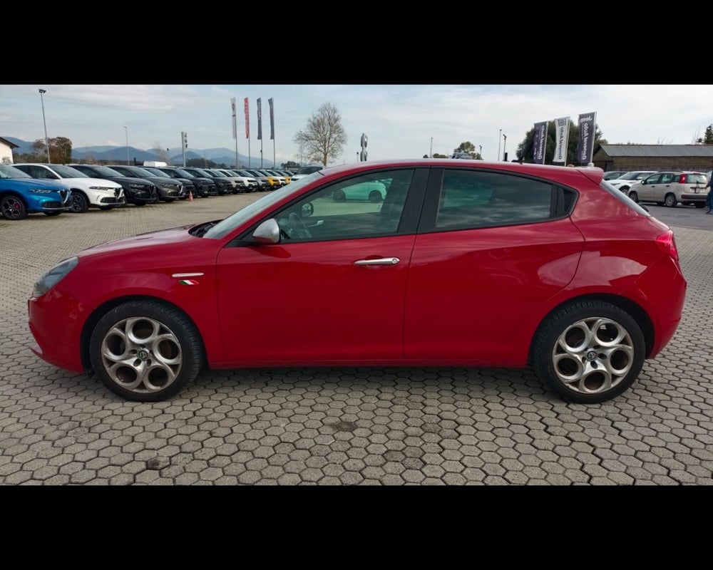 Alfa Romeo Giulietta usata a Lucca (8)