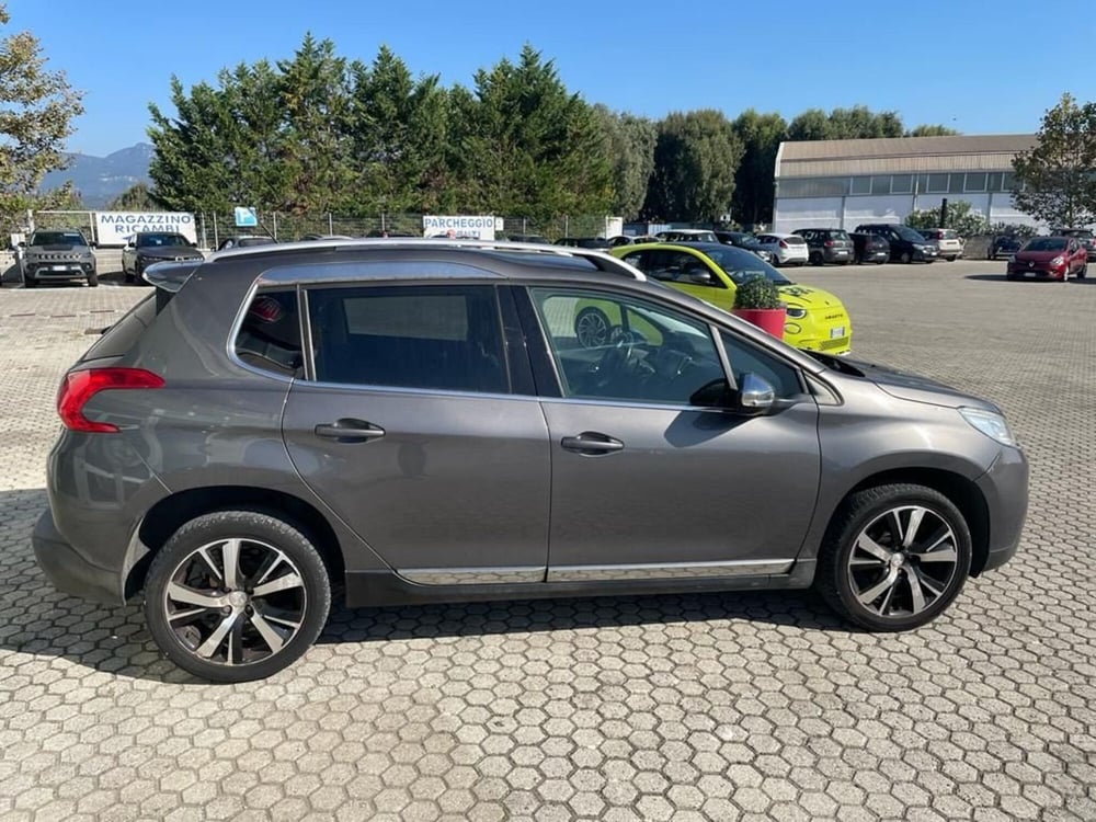 Peugeot 2008 usata a Lucca (4)