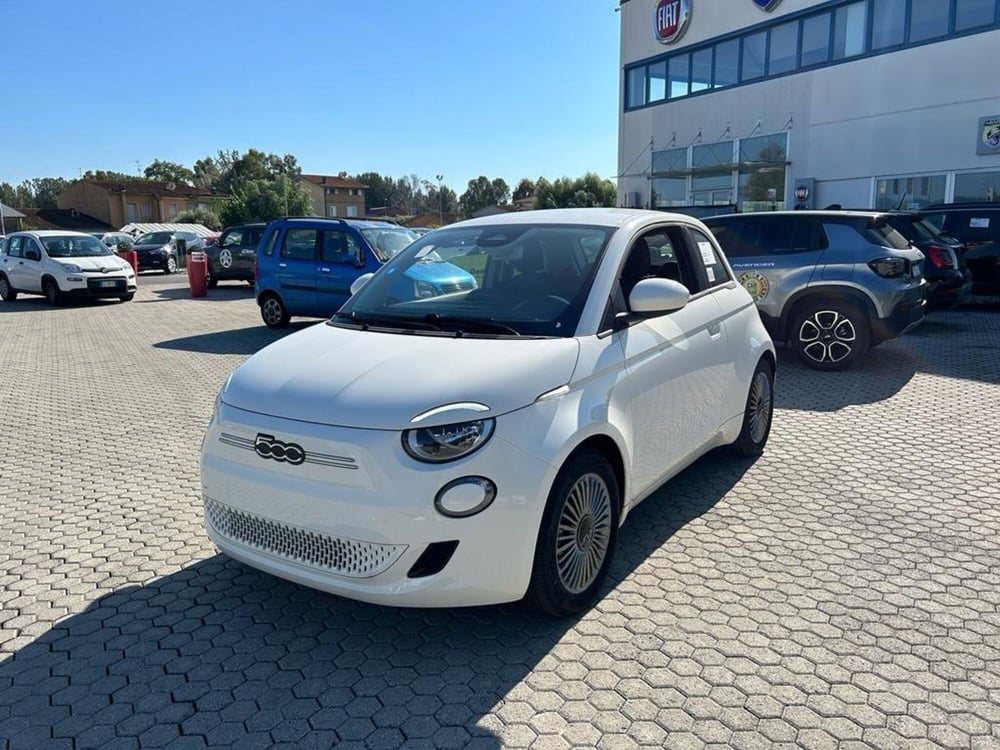 Fiat 500e usata a Lucca (17)