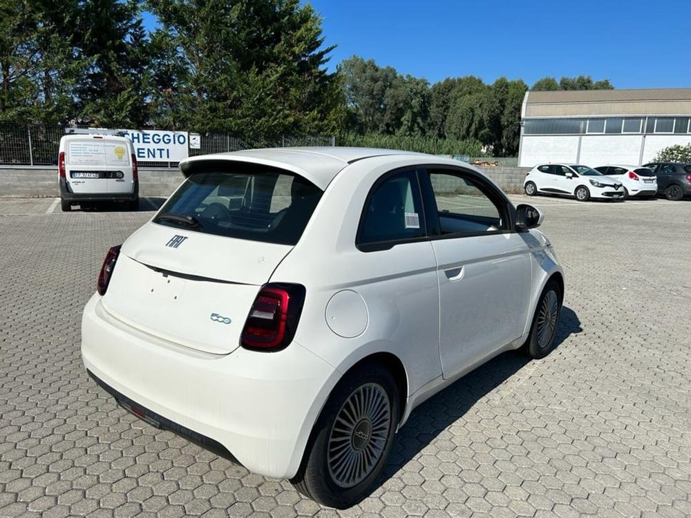 Fiat 500e usata a Lucca (5)