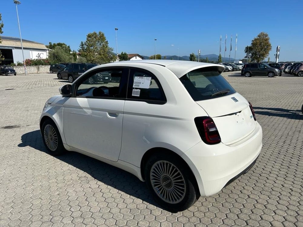 Fiat 500e usata a Lucca (7)