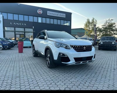 Peugeot 3008 BlueHDi 120 EAT6 S&amp;S Allure  del 2018 usata a Massarosa