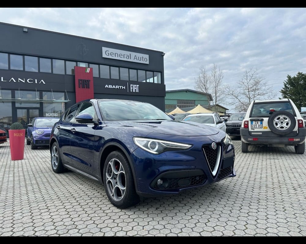 Alfa Romeo Stelvio usata a Lucca