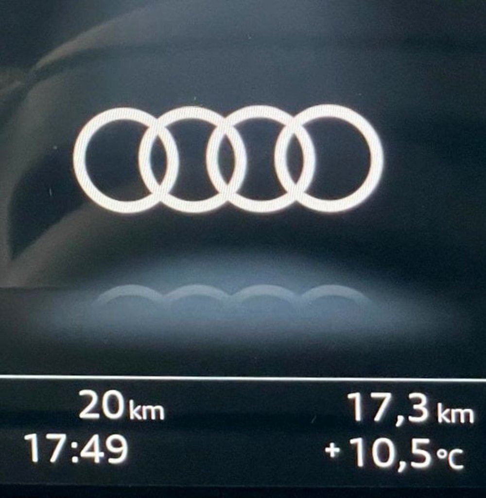 Audi Q3 Sportback nuova a Perugia (10)