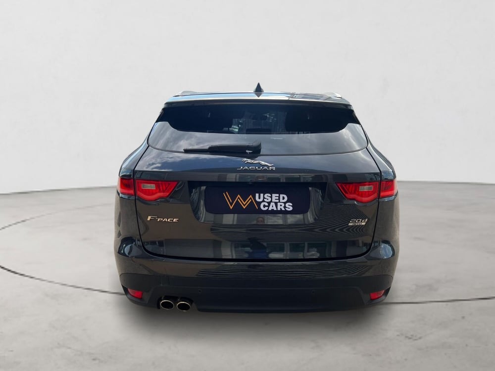 Jaguar F-Pace usata a Arezzo (7)