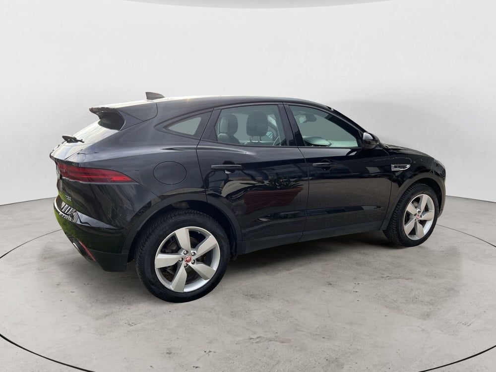 Jaguar E-Pace usata a Arezzo (6)