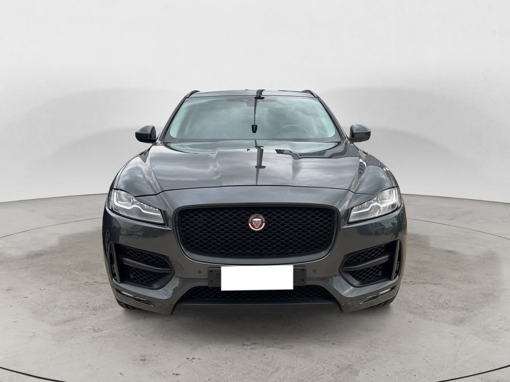 Jaguar F-Pace usata a Arezzo (8)