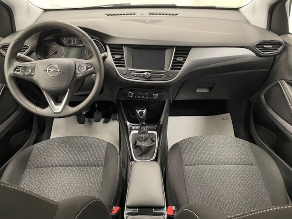 Opel Crossland X usata a Alessandria (10)