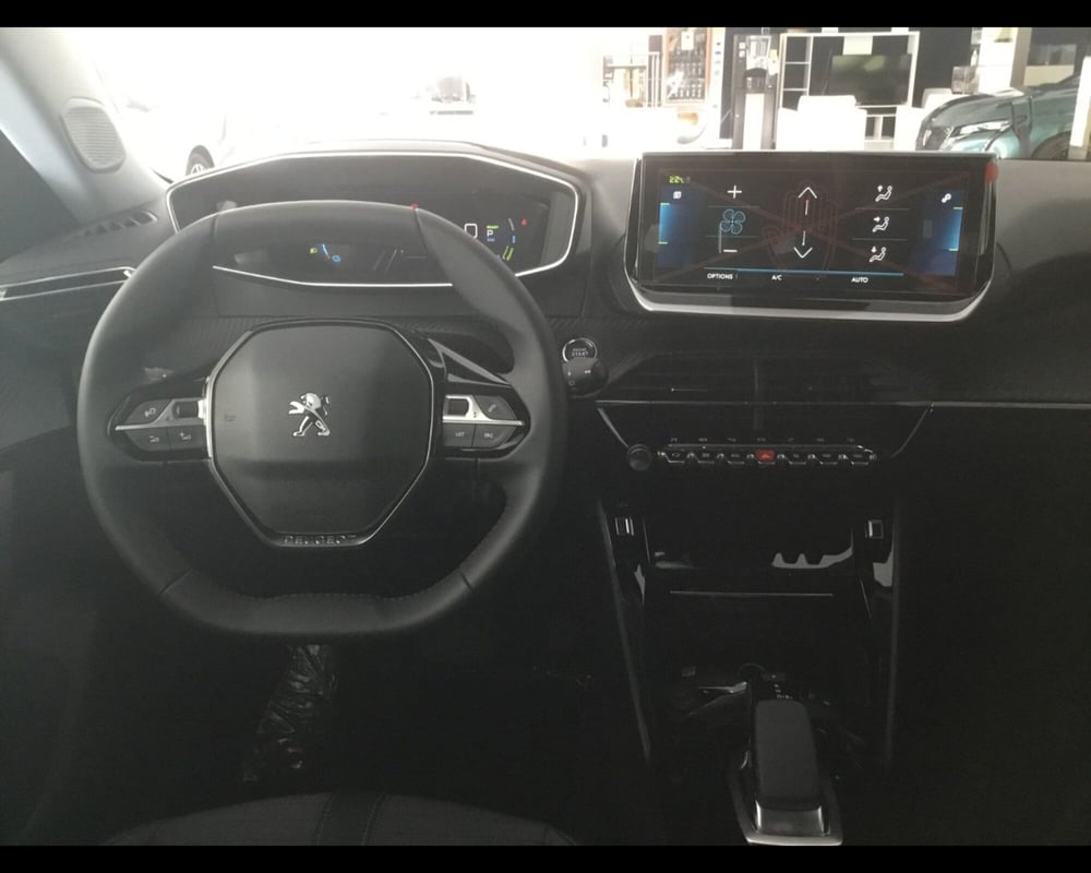 Peugeot 2008 usata a Varese (9)