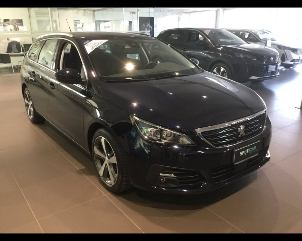 Peugeot 308 SW usata a Varese (3)