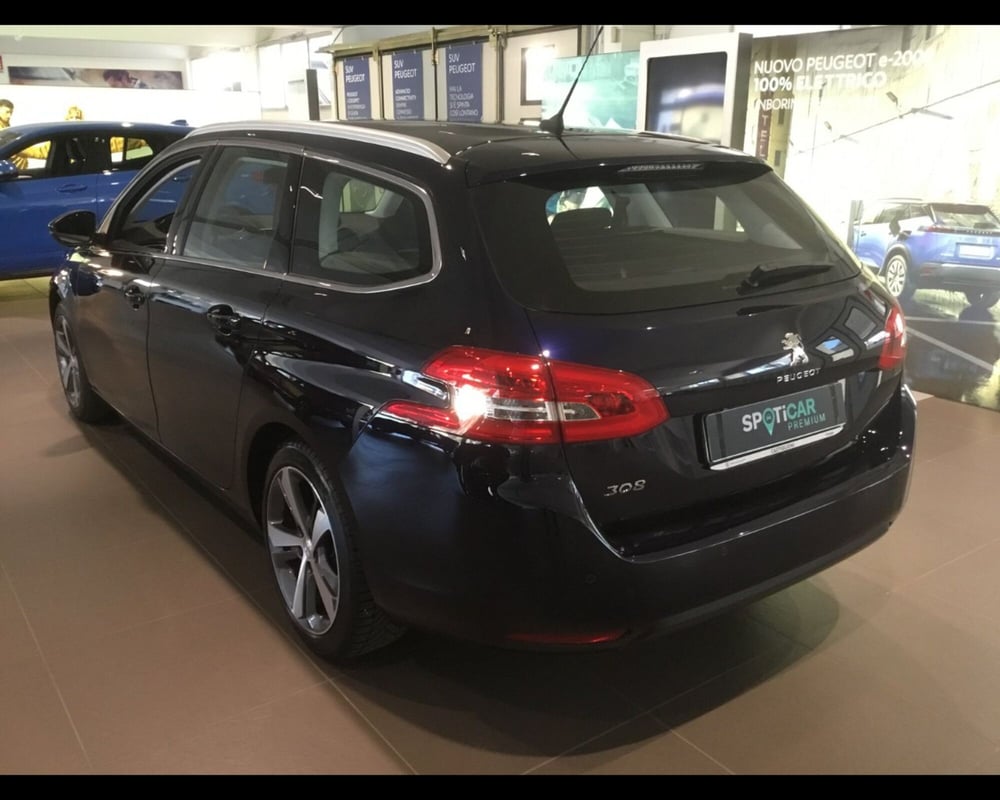 Peugeot 308 SW usata a Varese (5)