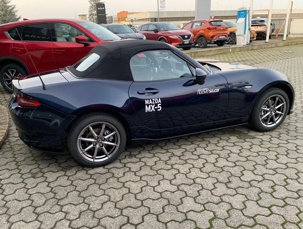 Mazda MX-5 nuova a Vercelli (4)