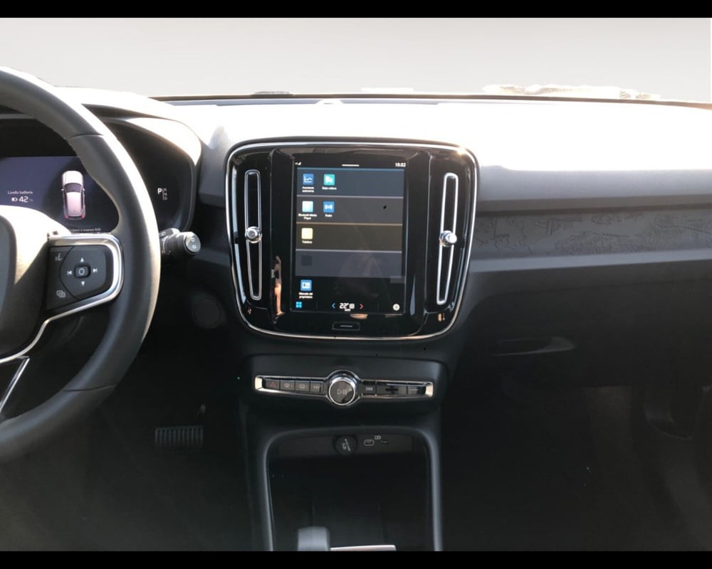 Volvo XC40 nuova a Ravenna (11)