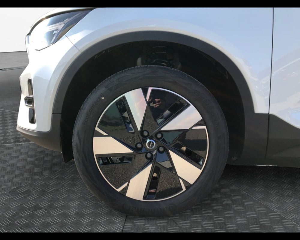 Volvo XC40 nuova a Ravenna (14)