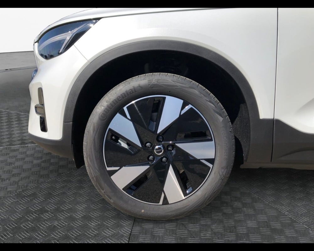 Volvo XC40 nuova a Bologna (14)