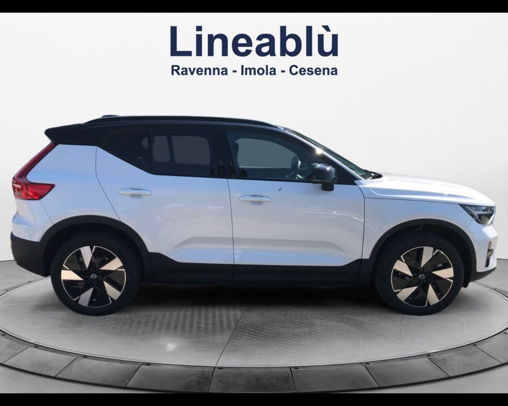 Volvo XC40 nuova a Bologna (6)