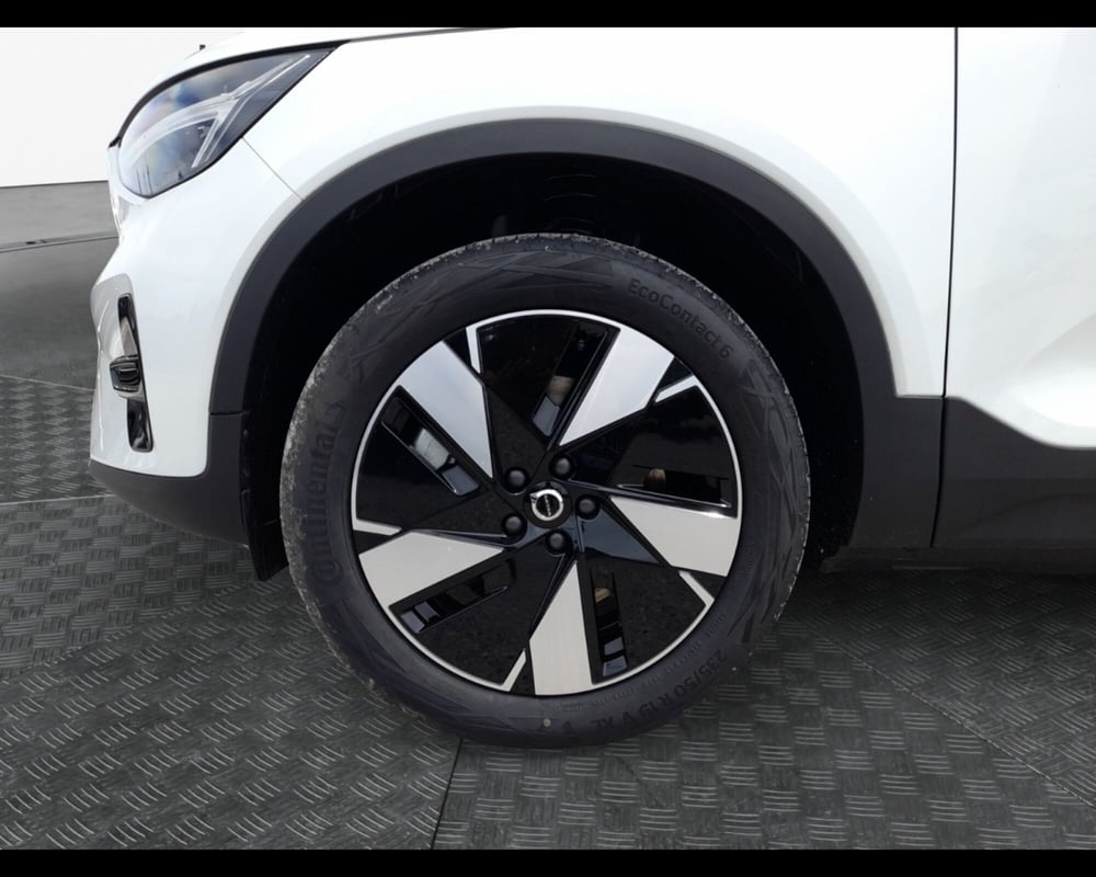 Volvo XC40 nuova a Ravenna (14)