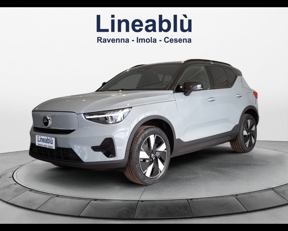 Volvo XC40 nuova a Ravenna