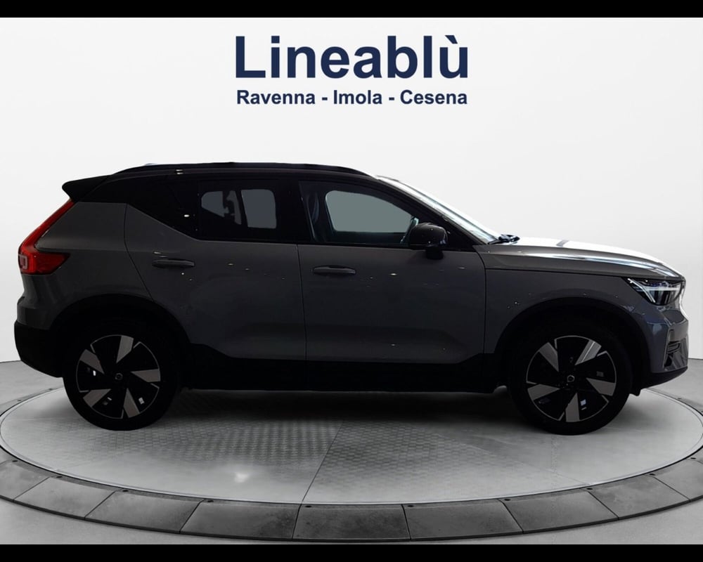 Volvo XC40 nuova a Ravenna (6)