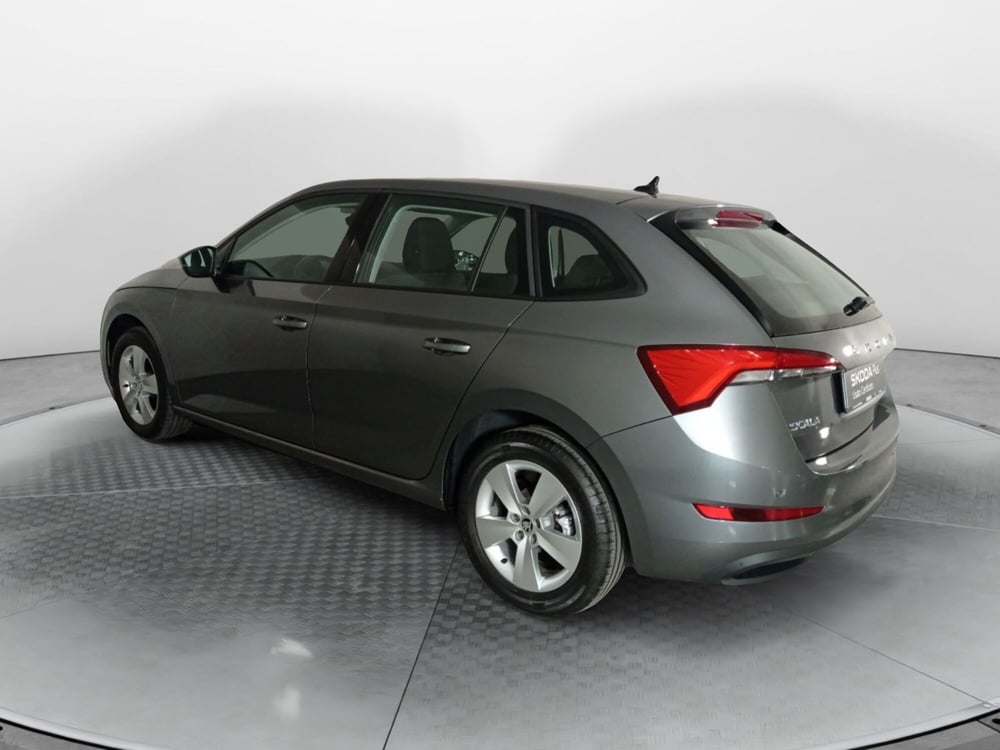 Skoda Scala usata a Varese (3)