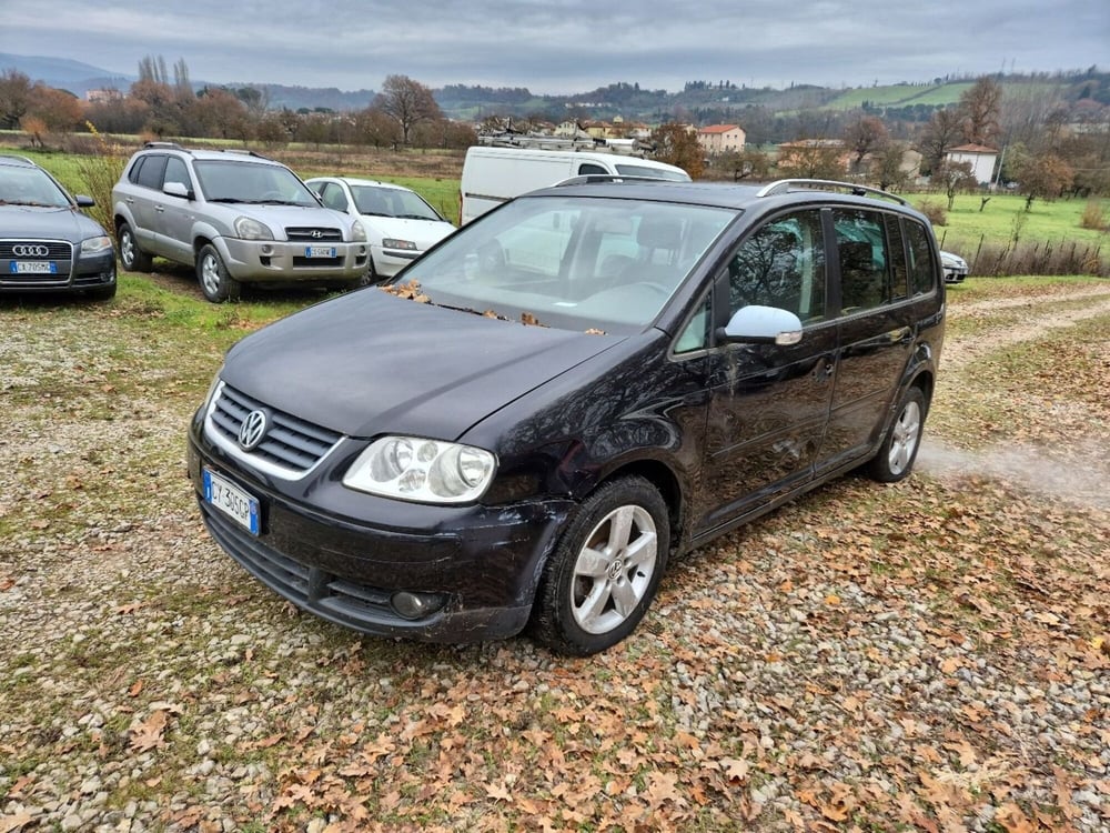 Volkswagen Touran usata a Arezzo