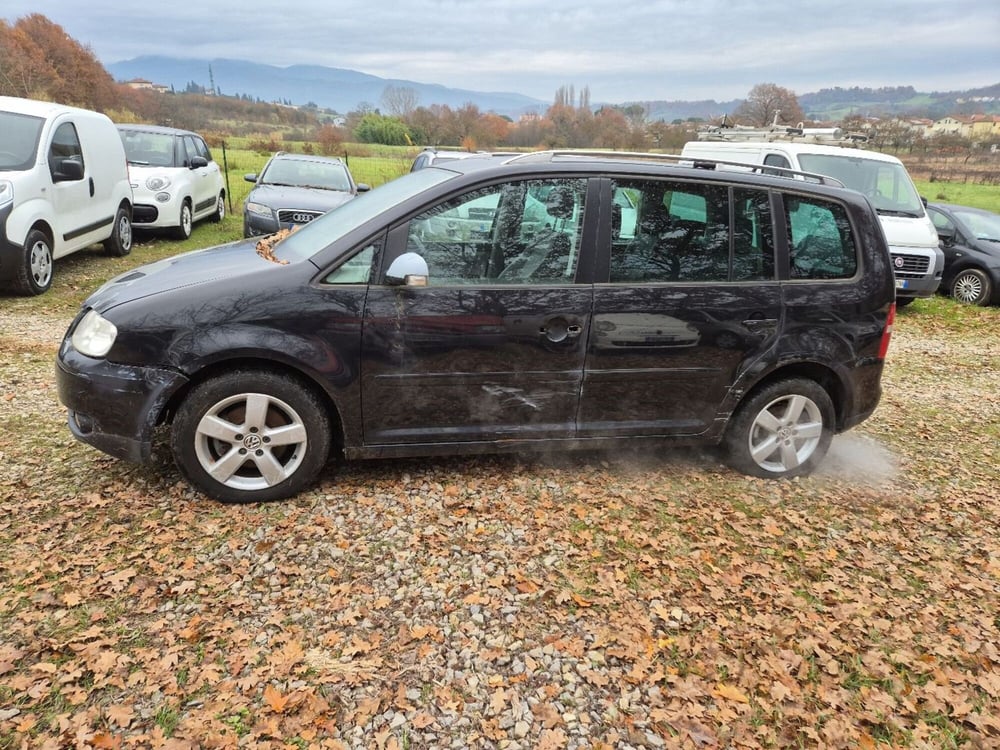 Volkswagen Touran usata a Arezzo (3)