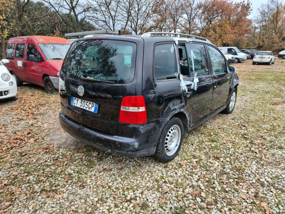 Volkswagen Touran usata a Arezzo (6)