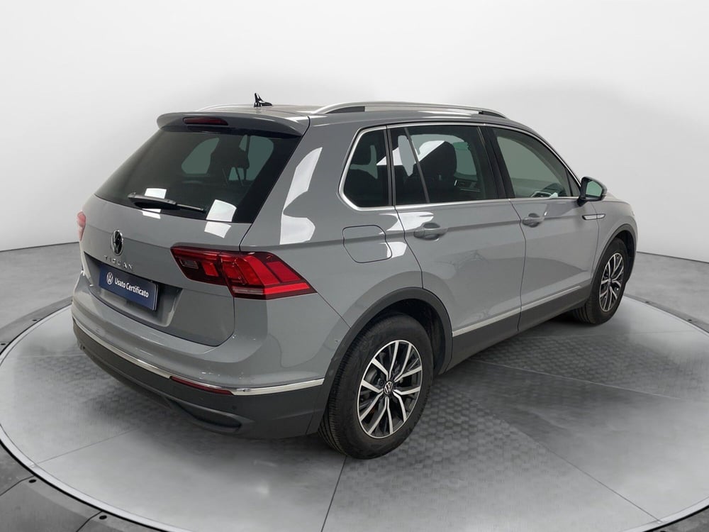 Volkswagen Tiguan usata a Varese (6)