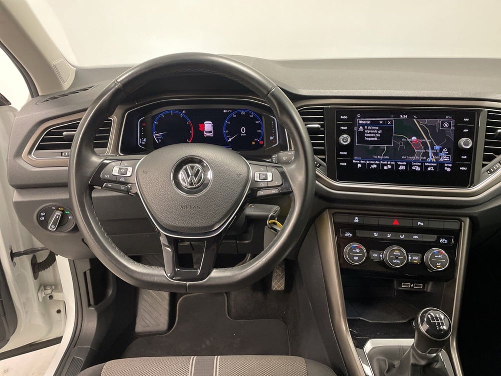 Volkswagen T-Roc usata a Varese (13)