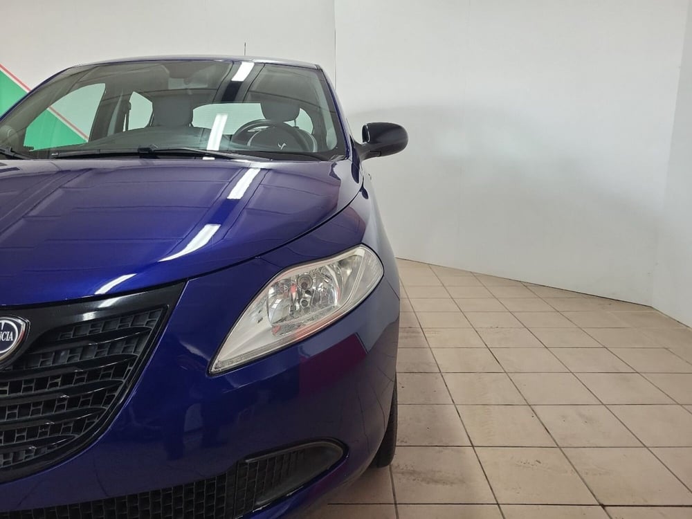 Lancia Ypsilon usata a Arezzo (3)