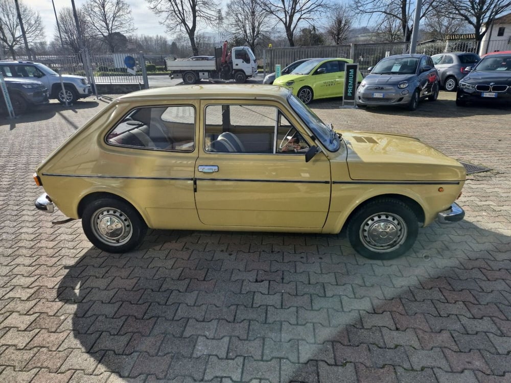 Fiat 127 nuova a Arezzo (4)