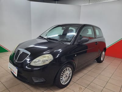 Lancia Ypsilon 1.2 Argento  del 2009 usata a Terranuova Bracciolini