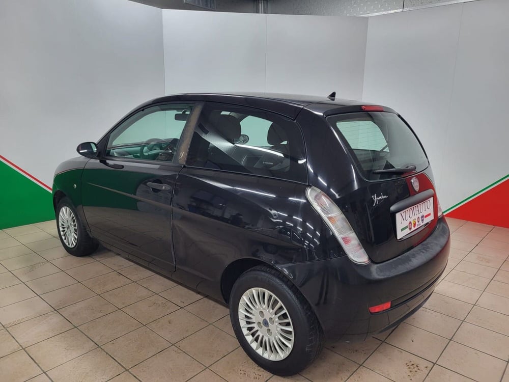 Lancia Ypsilon usata a Arezzo (4)