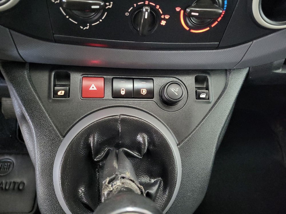 Peugeot Partner Furgone usata a Arezzo (13)