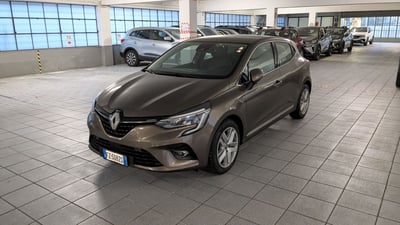 Renault Clio TCe 130 CV EDC FAP 5 porte Intens del 2020 usata a Milano