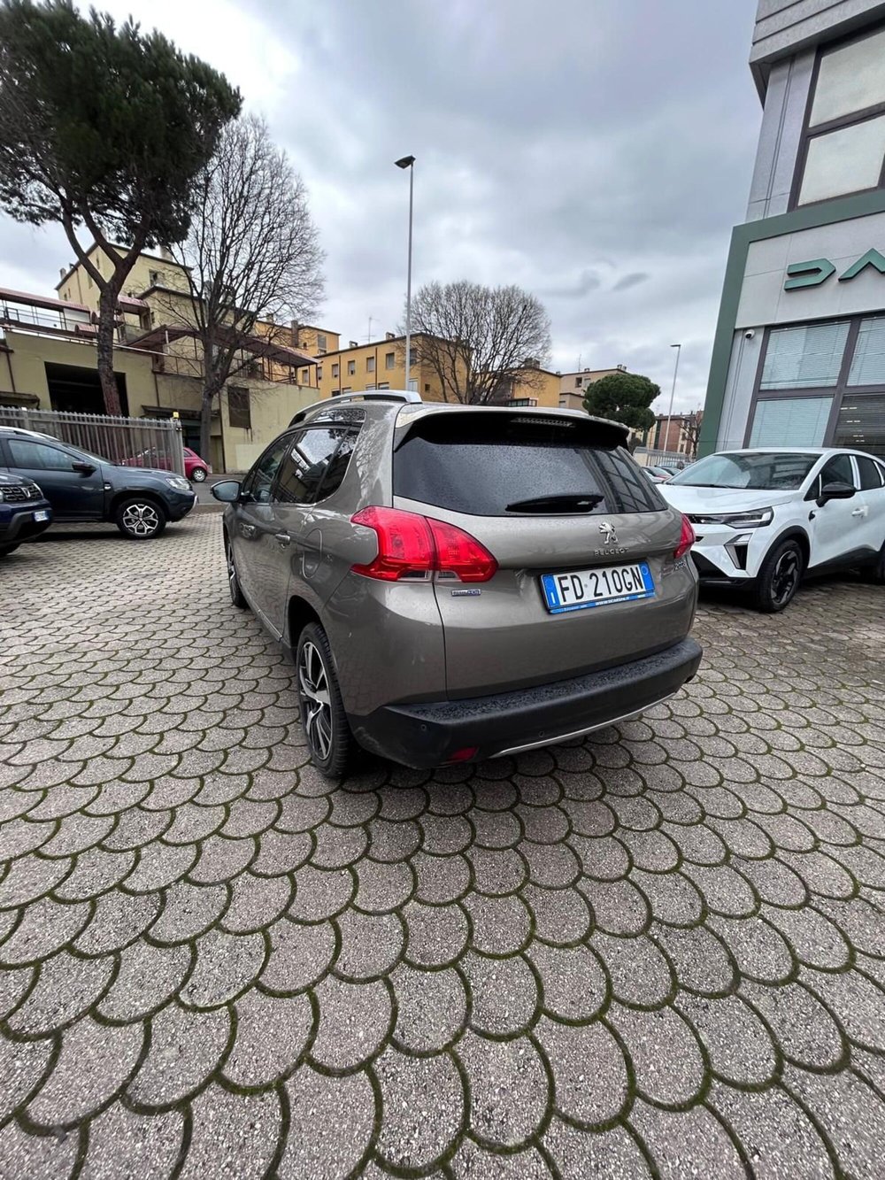 Peugeot 2008 usata a Firenze (3)