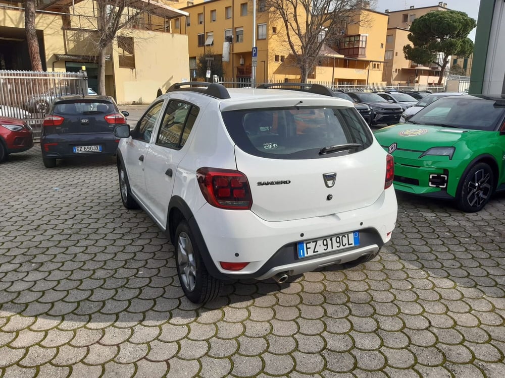 Dacia Sandero usata a Firenze (3)