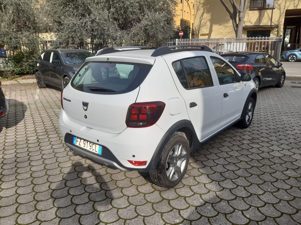 Dacia Sandero usata a Firenze (4)