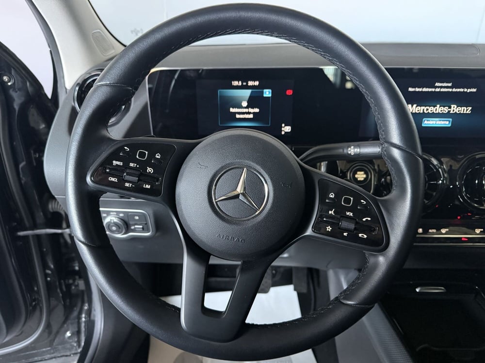 Mercedes-Benz GLA SUV usata a Milano (20)