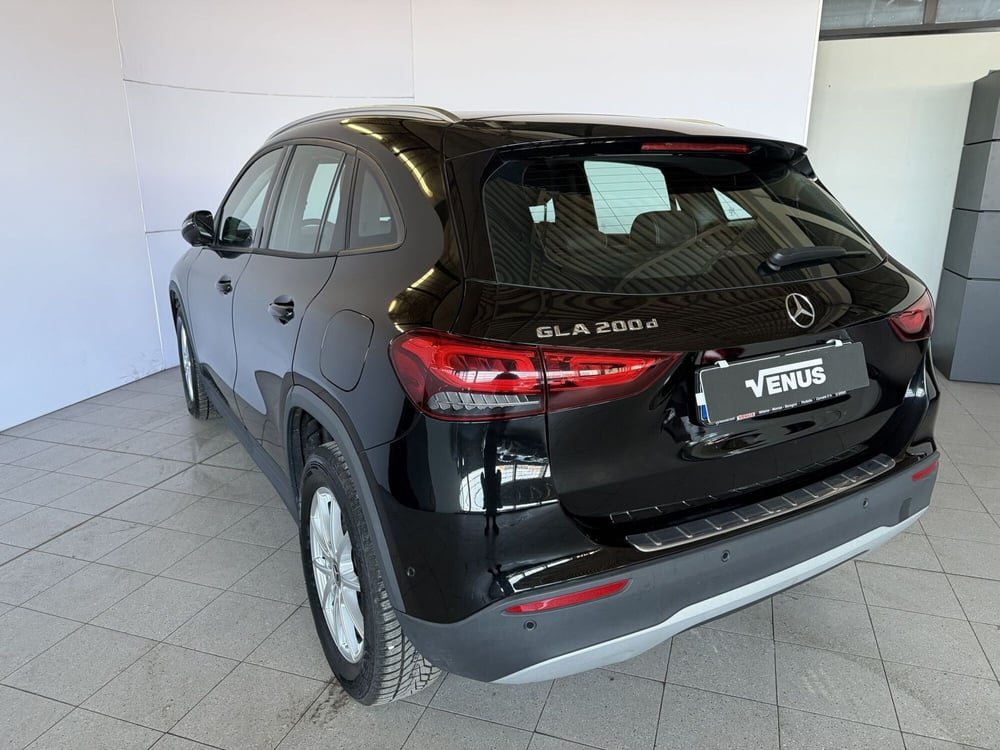 Mercedes-Benz GLA SUV usata a Milano (4)