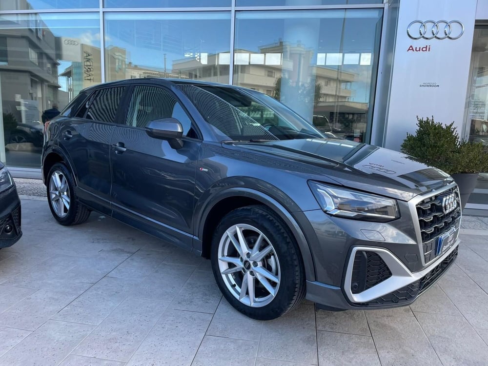 Audi Q2 usata a Taranto (9)