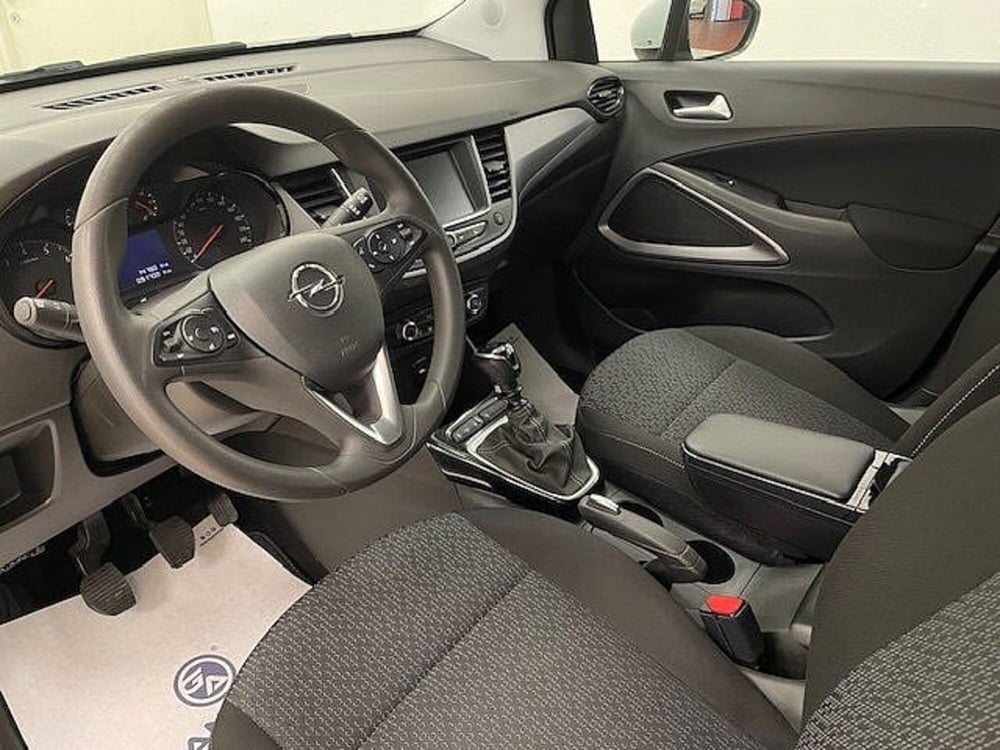 Opel Crossland X usata a Alessandria (11)