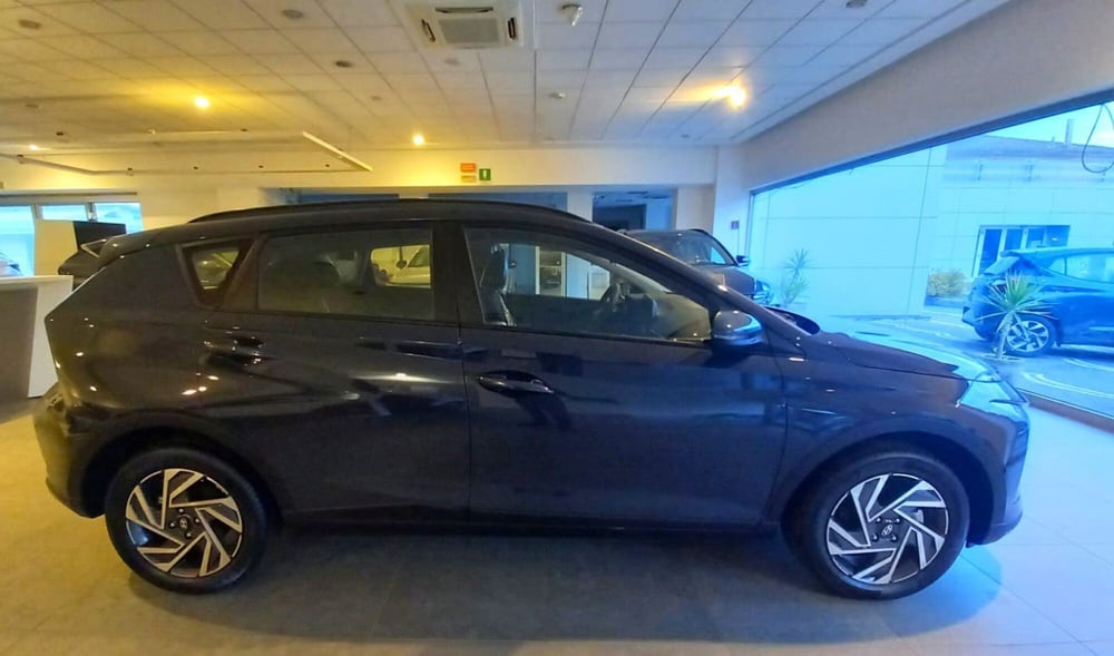 Hyundai Bayon nuova a Benevento (7)