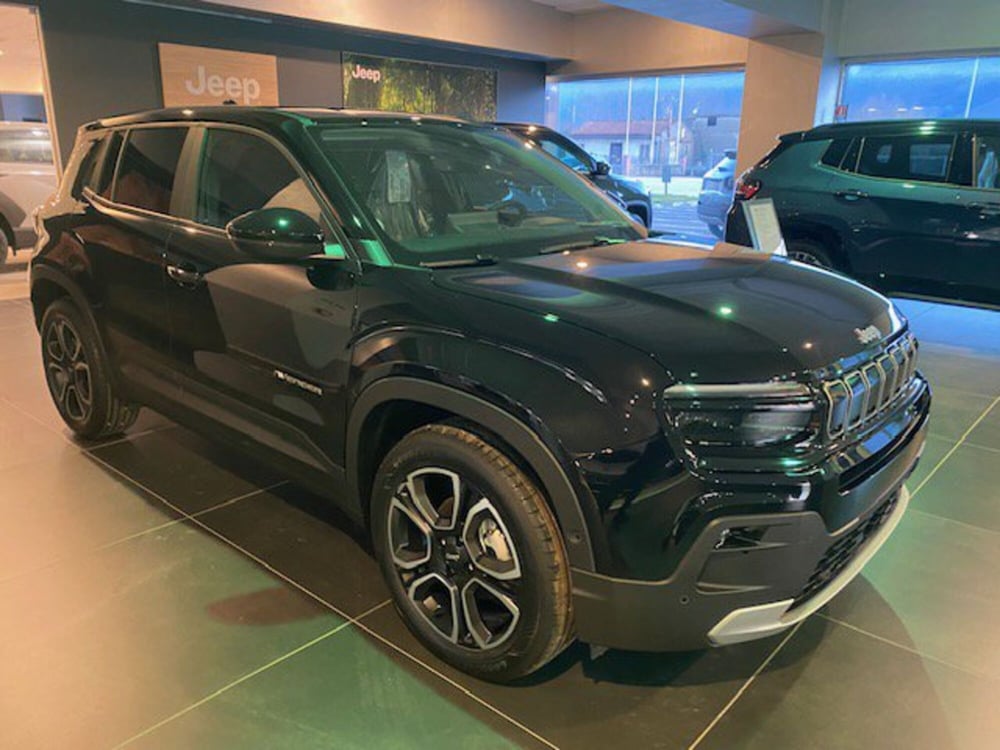 Jeep Avenger nuova a Benevento (11)