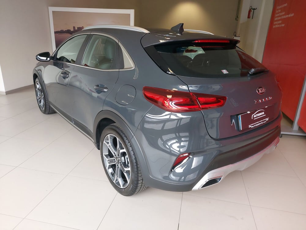 Kia XCeed usata a Brescia (10)