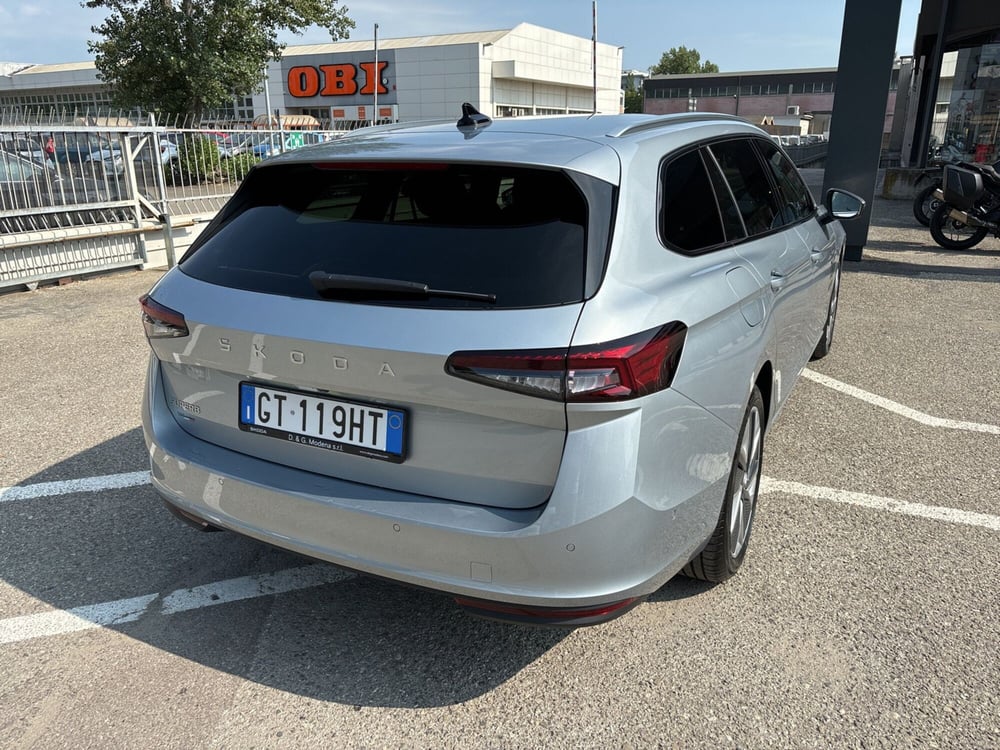 Skoda Superb Station Wagon usata a Modena (8)