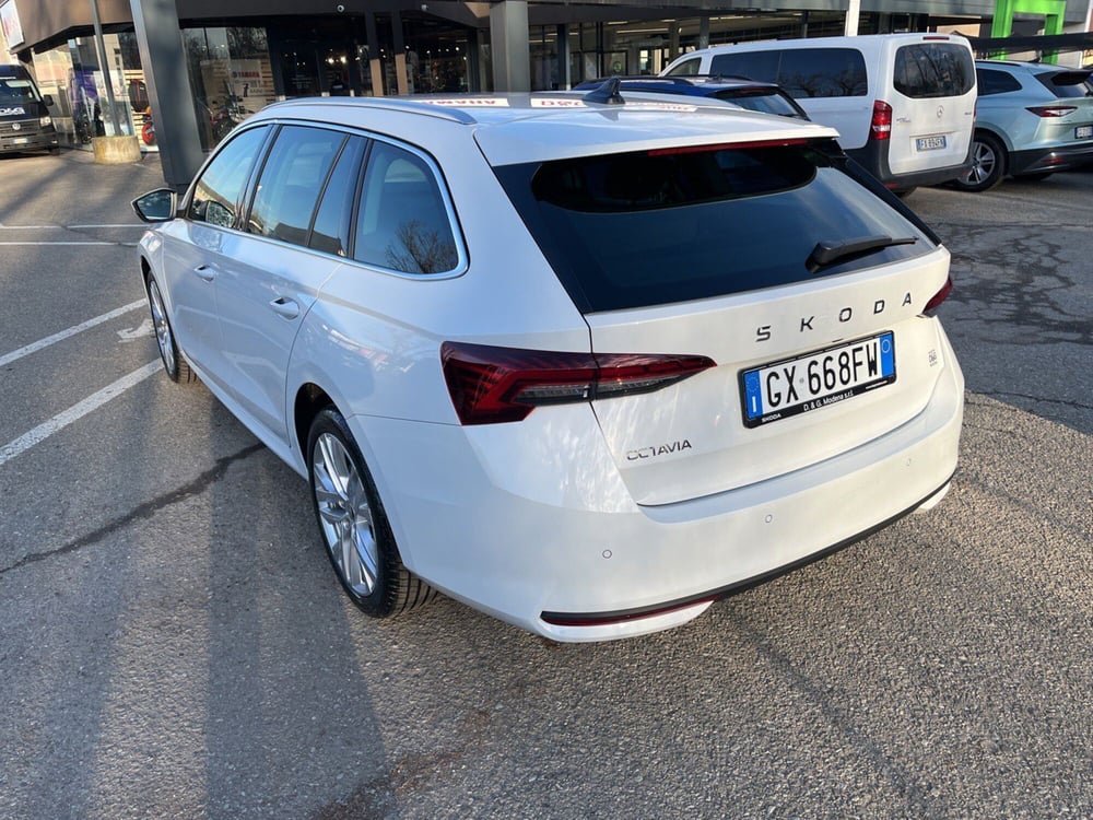 Skoda Octavia Station Wagon nuova a Modena (6)