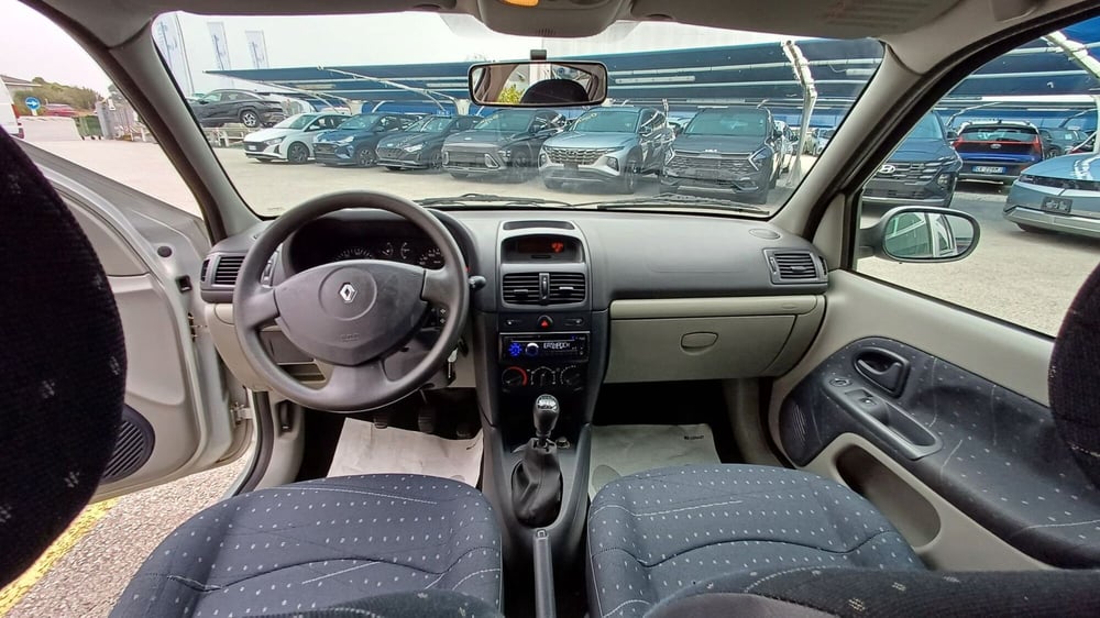 Renault Clio usata a Padova (11)